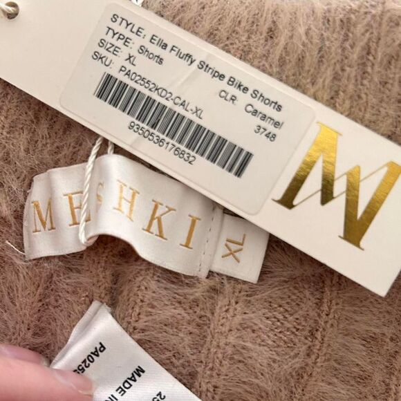 Meshki Ella Fluffy Stripe Bike Shorts | Cream Cozy Chic / Y2K Athleisure XL NWT - Picture 5 of 6